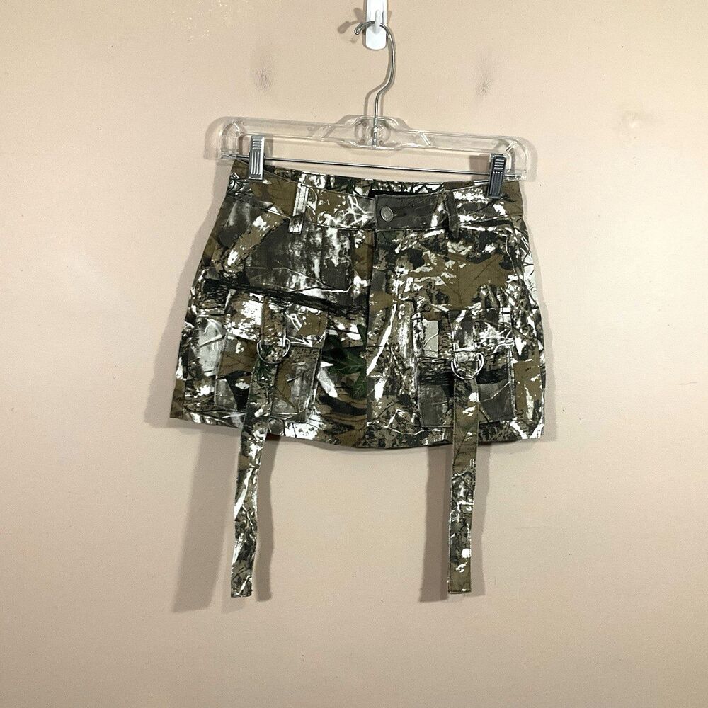 Rise Supply Co Camo Cargo Denim Mini Skirt 1 Green Streetwear Country Festival